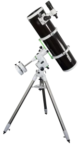 Sky-Watcher Explorer-200P avec monture EQ-5