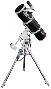 Sky-Watcher Explorer-200P HEQ5 Pro SynScan GoTo