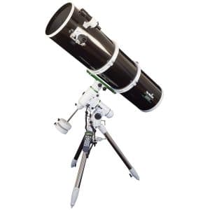 Sky-Watcher Explorer-300PDS avec monture EQ6-R PRO