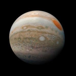 Jupiter photographié par la sonde Juno de la NASA, montrant la Grande Tache Rouge et les bandes nuageuses