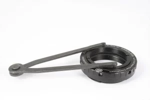 Baader Clé à ergots réglable Ø 2 mm pour Protective Canon T-Ring — réf. 2450062