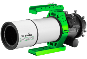 Sky-Watcher Esprit 60EDX avec correcteur de champ – Lunette apochromatique 60/360