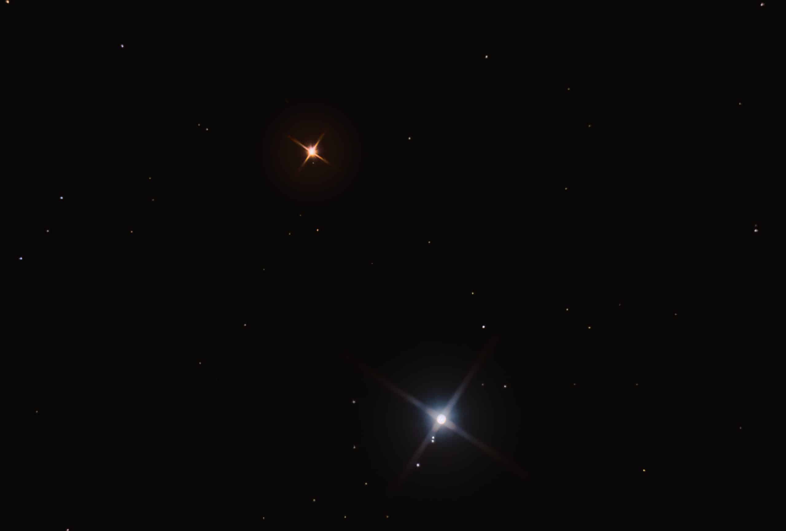 Conjonction de Mars et Jupiter dans le ciel nocturne