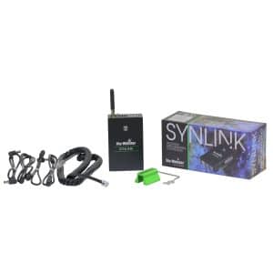 Sky-Watcher SynLink Universal, vue de face avec le logo Sky-Watcher et le rail de fixation a queue d'aronde